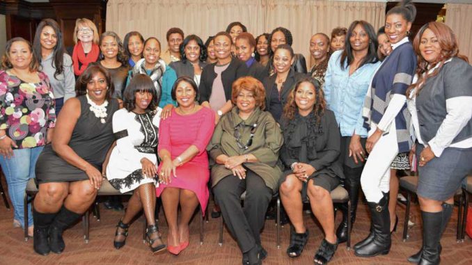 Women-Behind-The-Biz